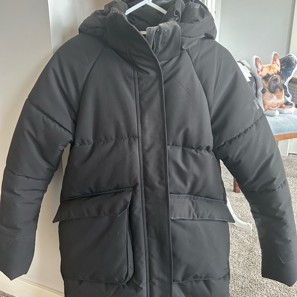 Barely worn helly hanson jacket size 12, I’m a ladies xs and fits be perfectly - Picture 2 of 3